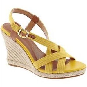 Banana Republic super comfy yellow wedges